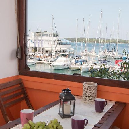 Harbour-Apartment With Sea View And Parking Spot Pula Buitenkant foto