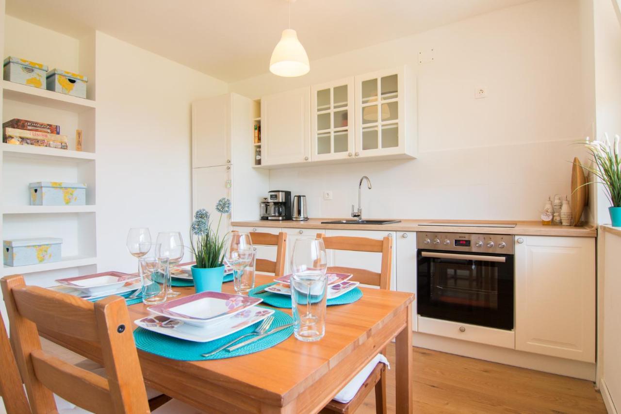 Harbour-Apartment With Sea View And Parking Spot Pula Buitenkant foto